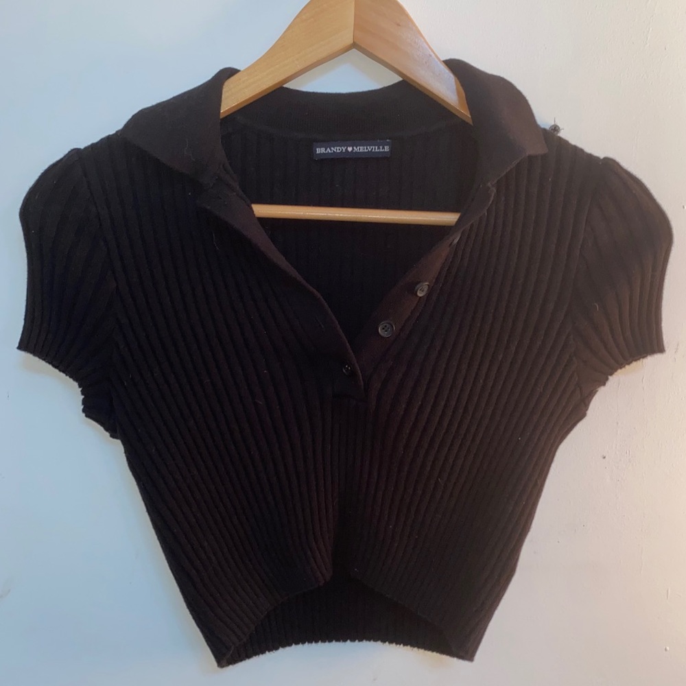 Cropped Black Collard shirt